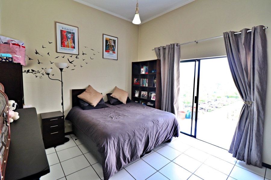 2 Bedroom Property for Sale in Greenstone Hill Gauteng