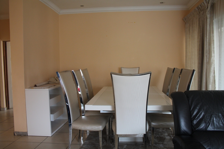 5 Bedroom Property for Sale in Parkrand Gauteng