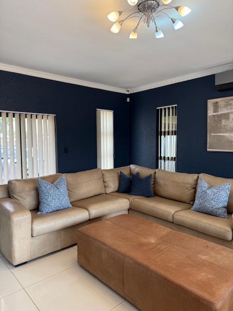 4 Bedroom Property for Sale in Crystal Park Gauteng