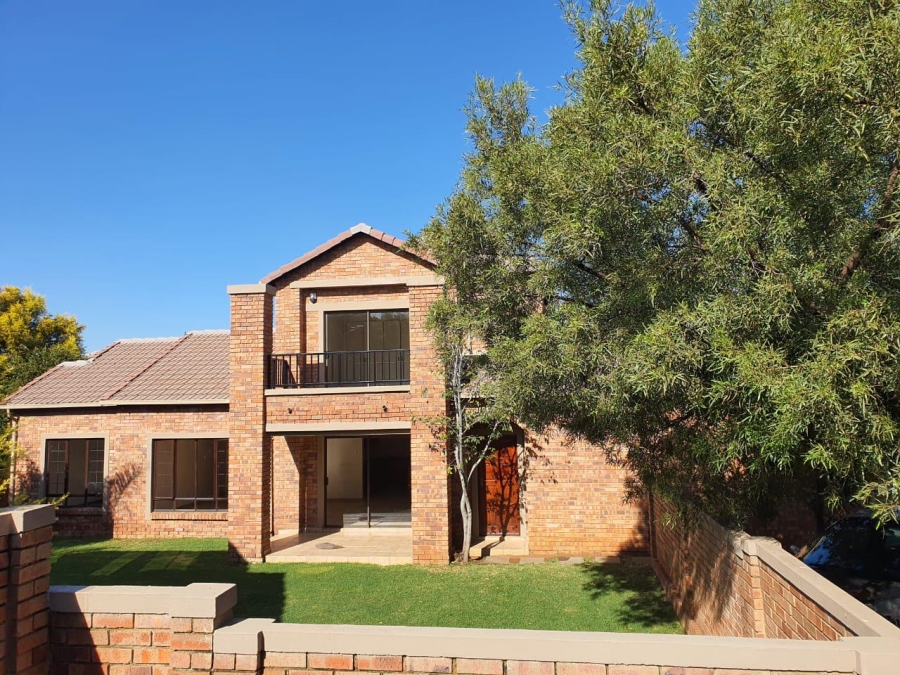 To Let 3 Bedroom Property for Rent in Meyersdal Gauteng