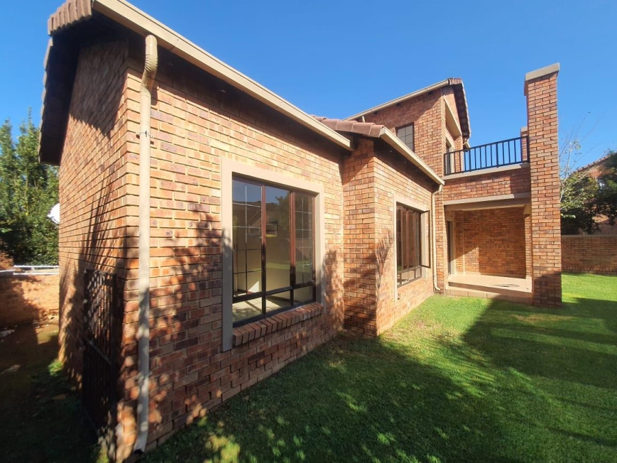To Let 3 Bedroom Property for Rent in Meyersdal Gauteng