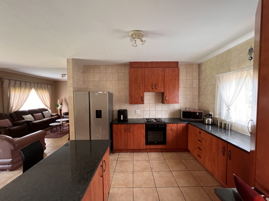 To Let 3 Bedroom Property for Rent in Meyersdal Gauteng