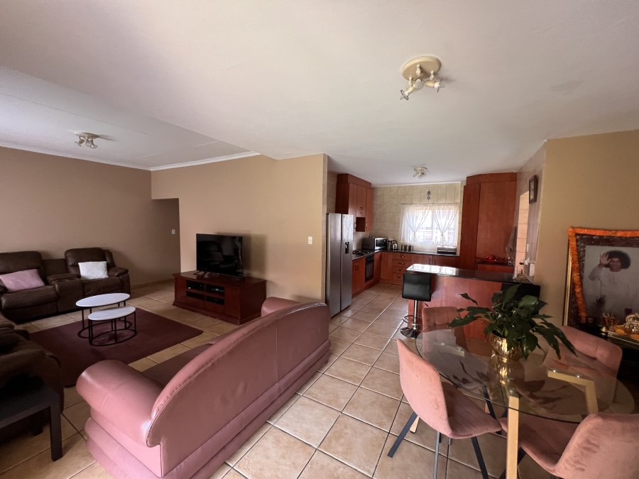 To Let 3 Bedroom Property for Rent in Meyersdal Gauteng
