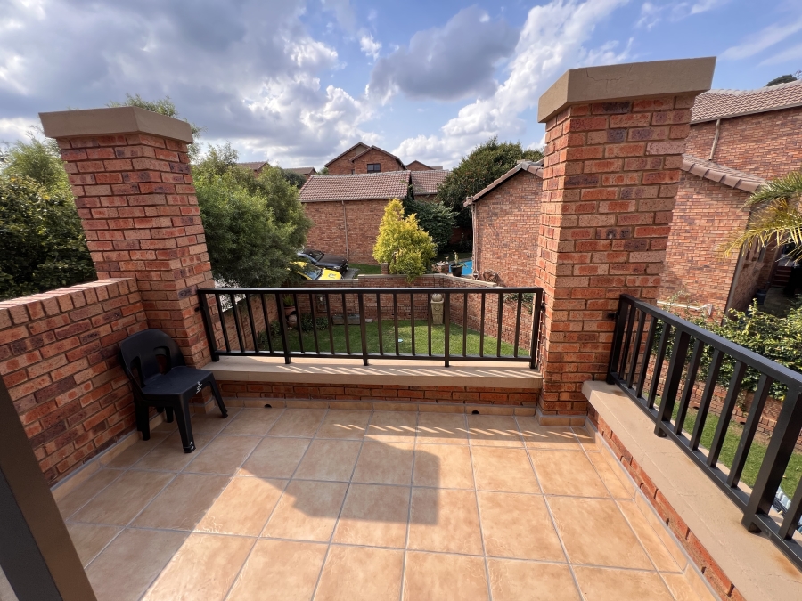 To Let 3 Bedroom Property for Rent in Meyersdal Gauteng