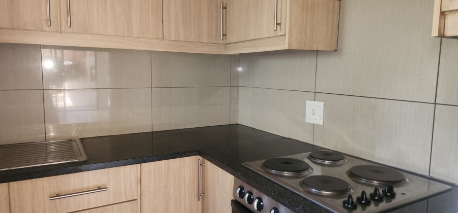 To Let 3 Bedroom Property for Rent in Erasmia Gauteng