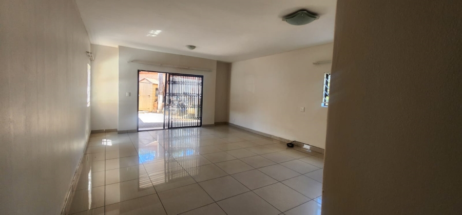 To Let 3 Bedroom Property for Rent in Erasmia Gauteng