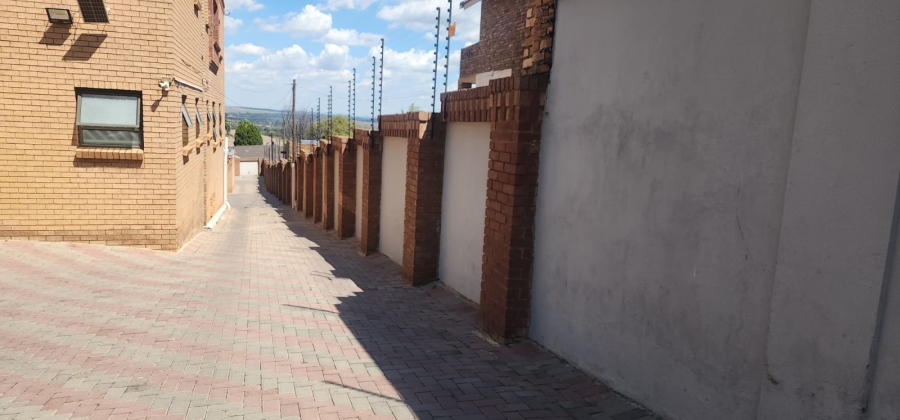 To Let 3 Bedroom Property for Rent in Erasmia Gauteng