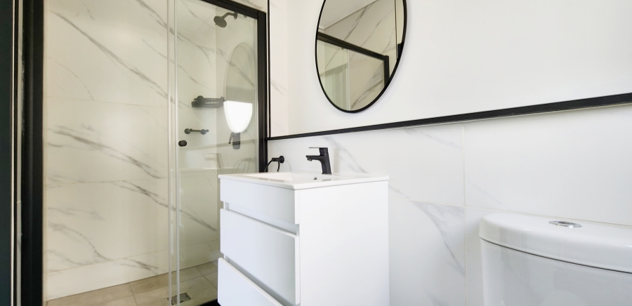 To Let 1 Bedroom Property for Rent in Waterfall Gauteng