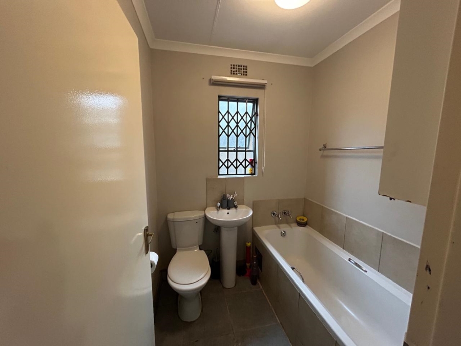 To Let 2 Bedroom Property for Rent in Olifantsfontein Gauteng