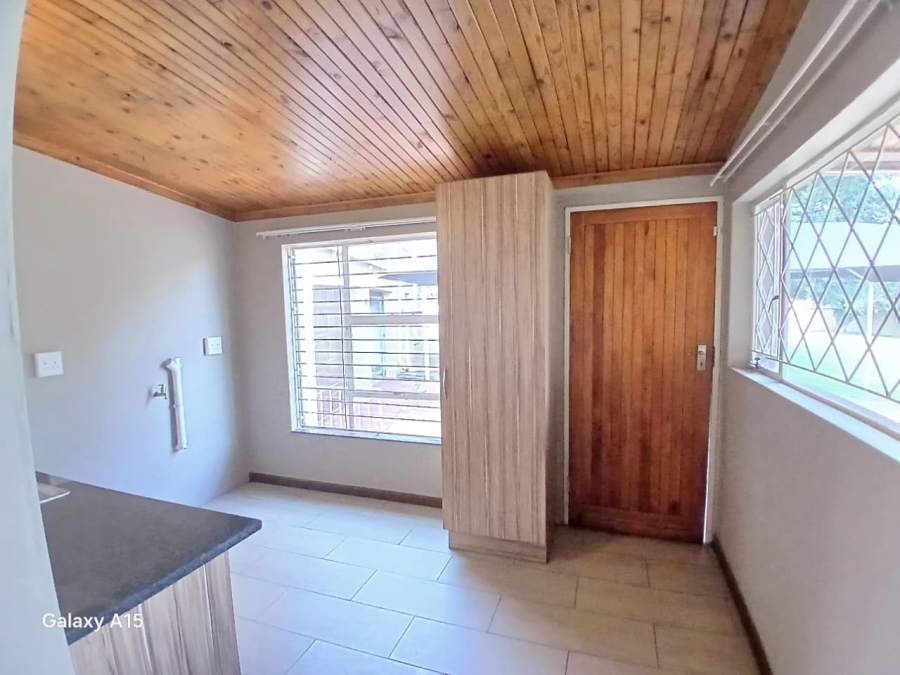 3 Bedroom Property for Sale in Sonneveld Gauteng