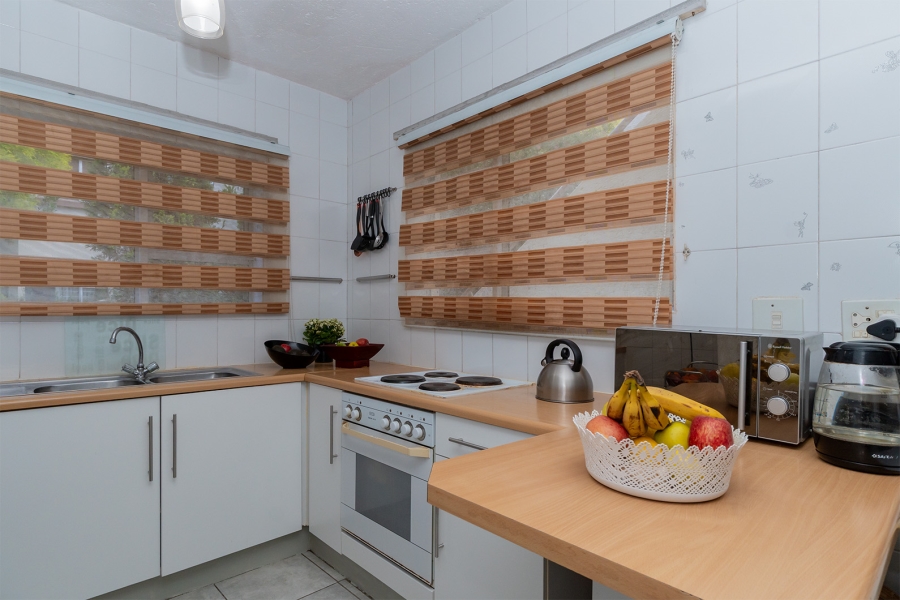 1 Bedroom Property for Sale in Bedfordview Gauteng