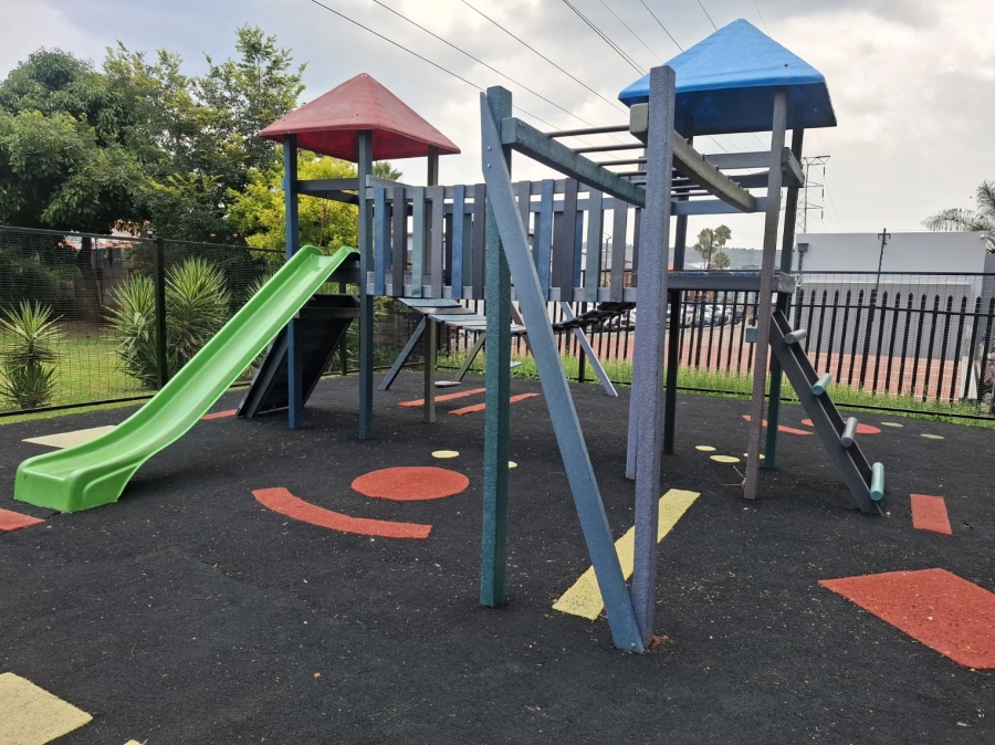 1 Bedroom Property for Sale in Bedfordview Gauteng