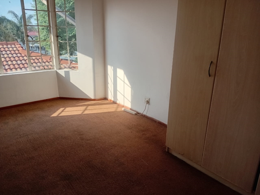 3 Bedroom Property for Sale in Glen Marais Gauteng