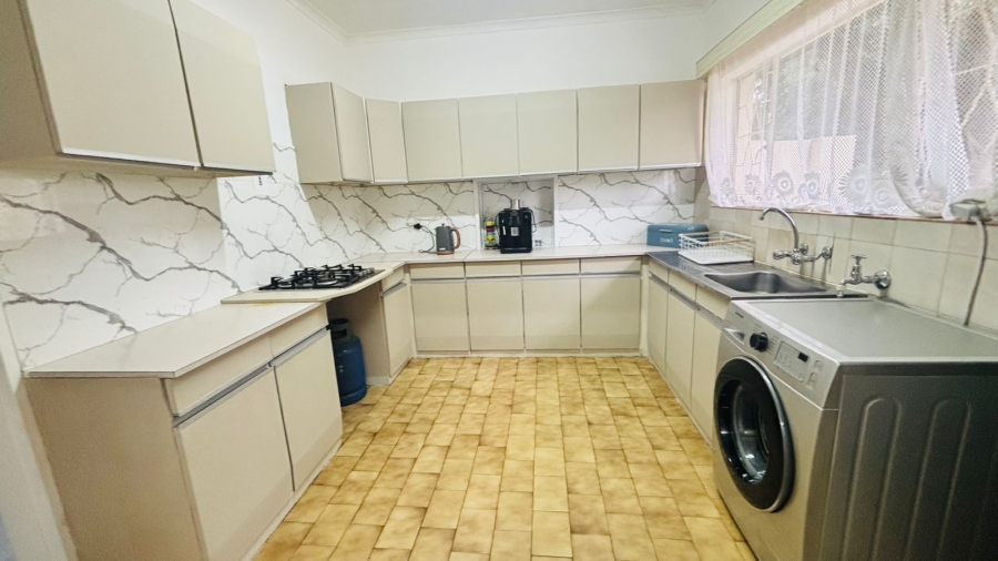 4 Bedroom Property for Sale in Atlasville Gauteng