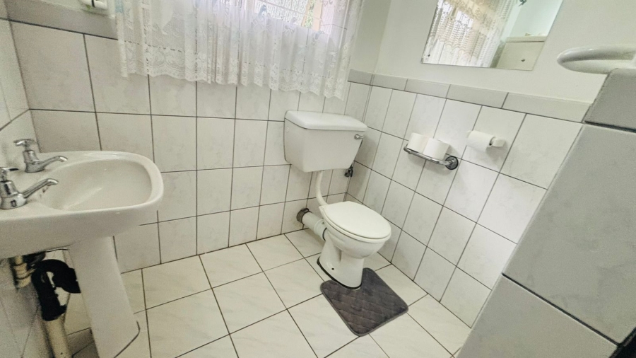 4 Bedroom Property for Sale in Atlasville Gauteng