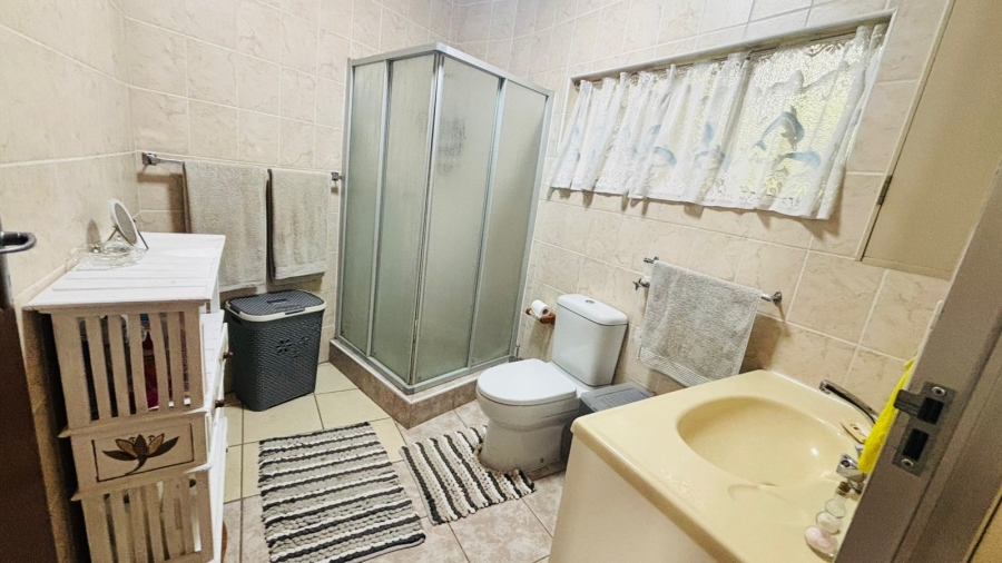 4 Bedroom Property for Sale in Atlasville Gauteng