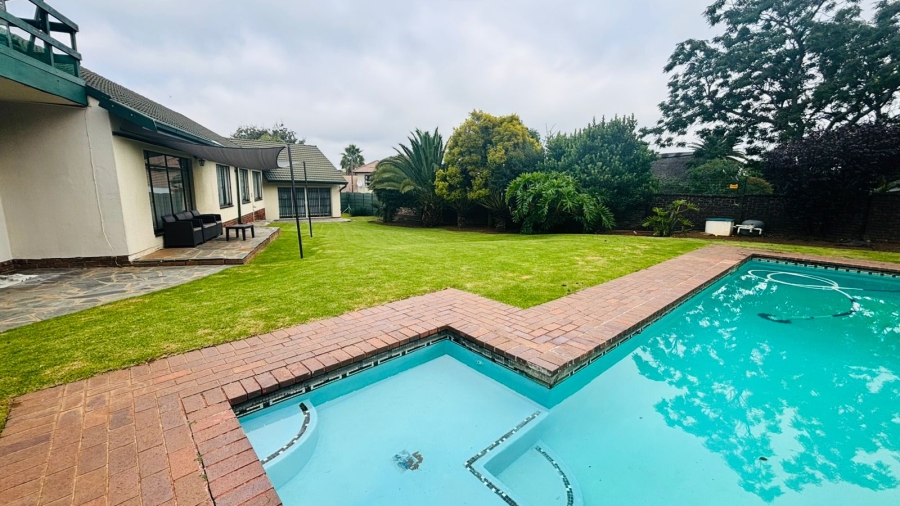 4 Bedroom Property for Sale in Atlasville Gauteng