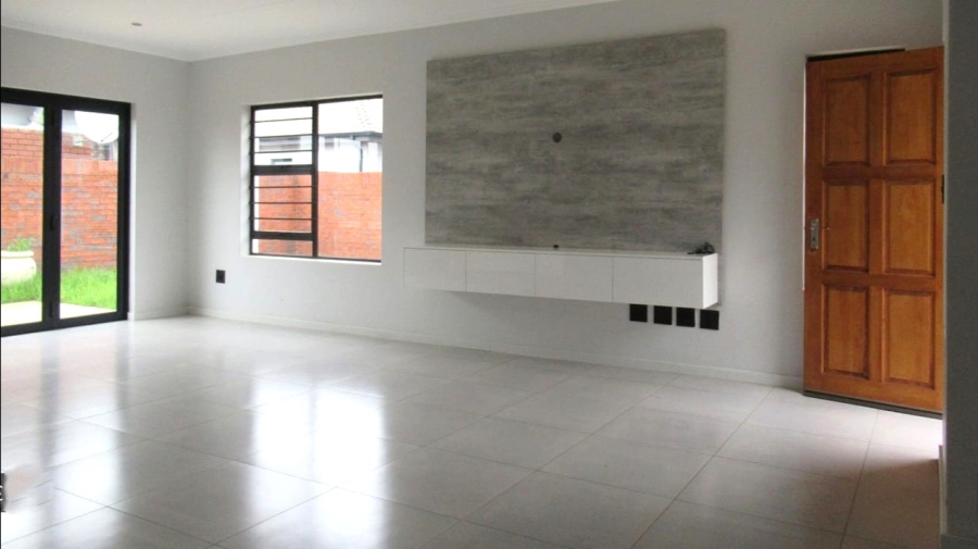 3 Bedroom Property for Sale in Caro Nome A H Gauteng