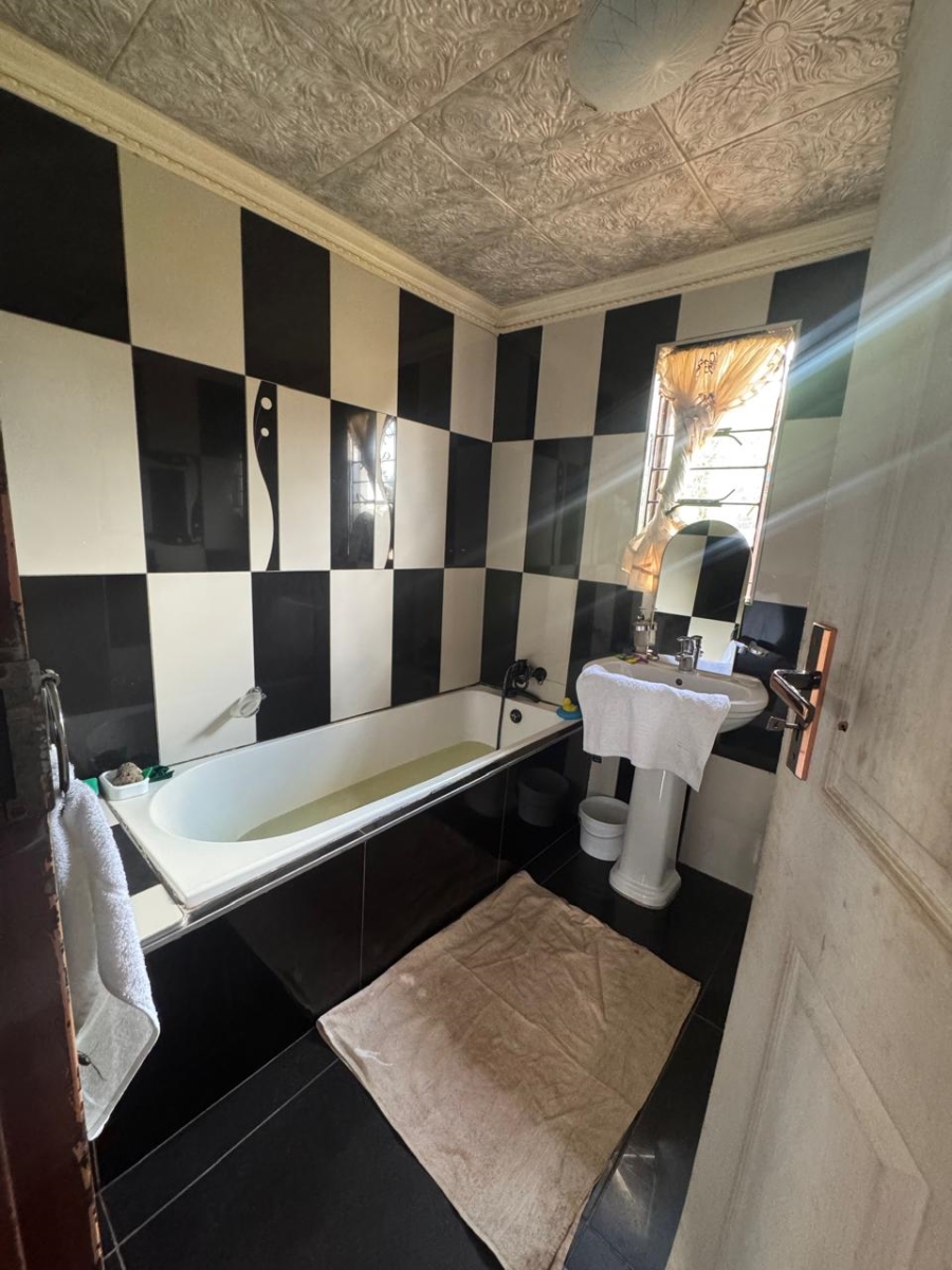 2 Bedroom Property for Sale in Vosloorus Ext 8 Gauteng