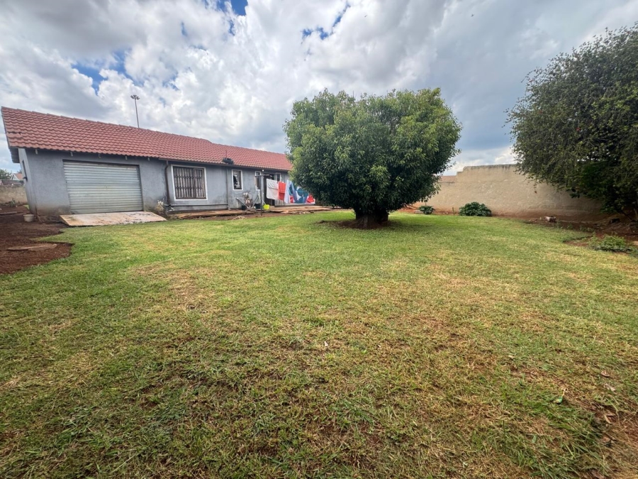 2 Bedroom Property for Sale in Vosloorus Ext 8 Gauteng