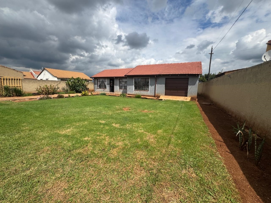 2 Bedroom Property for Sale in Vosloorus Ext 8 Gauteng
