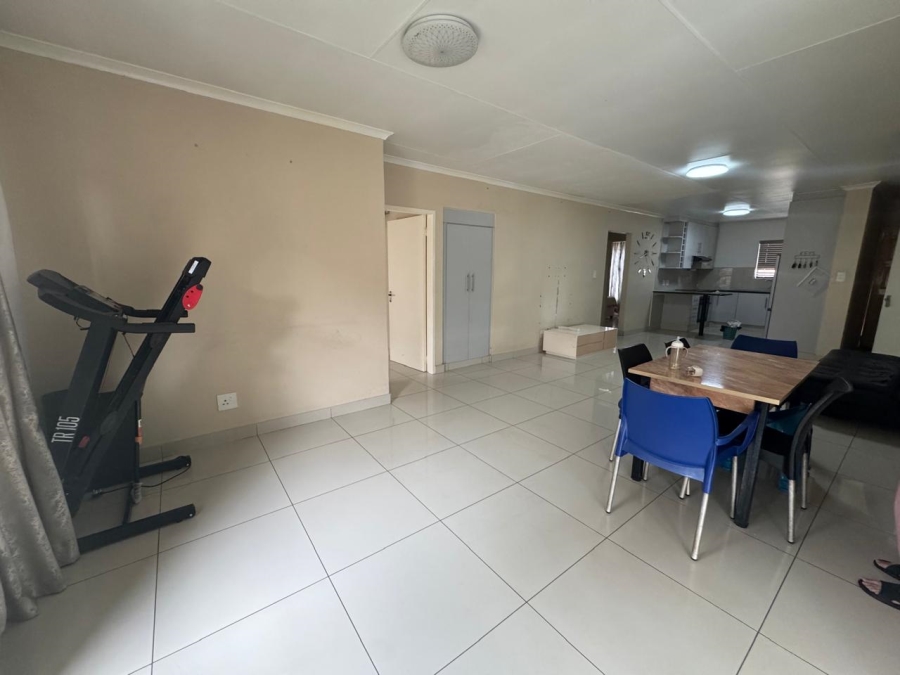 3 Bedroom Property for Sale in Dawn Park Gauteng