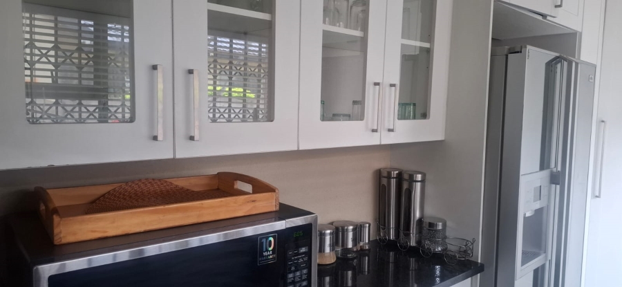 4 Bedroom Property for Sale in Glen Marais Gauteng