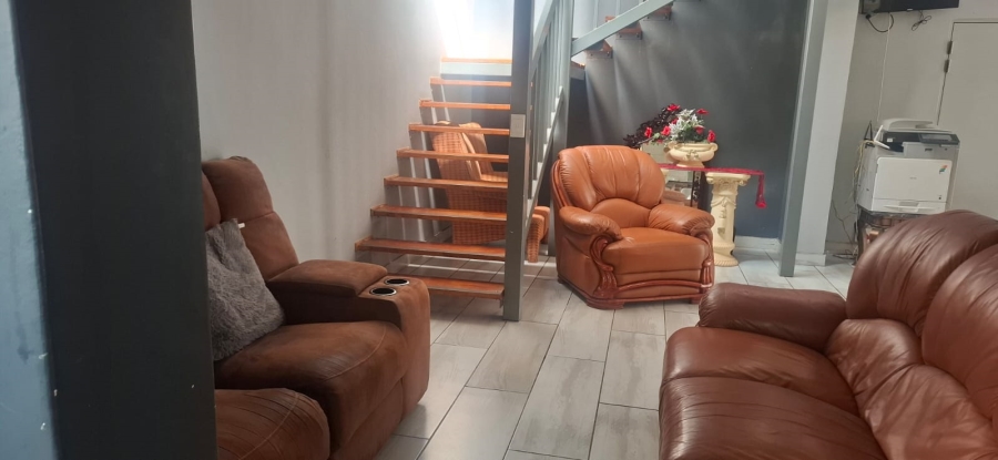 4 Bedroom Property for Sale in Glen Marais Gauteng