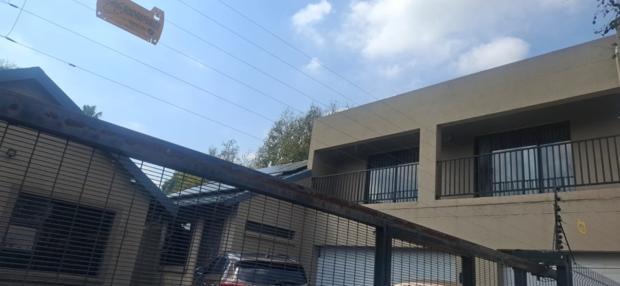 4 Bedroom Property for Sale in Glen Marais Gauteng