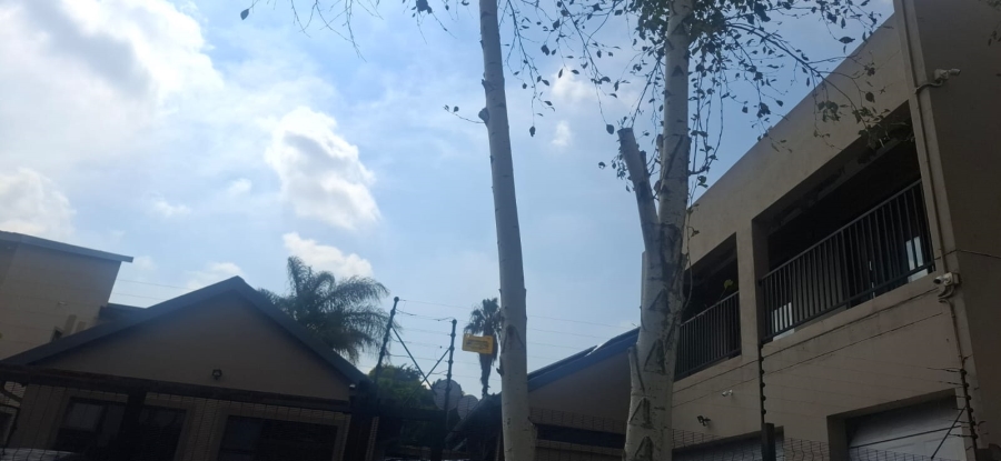 4 Bedroom Property for Sale in Glen Marais Gauteng