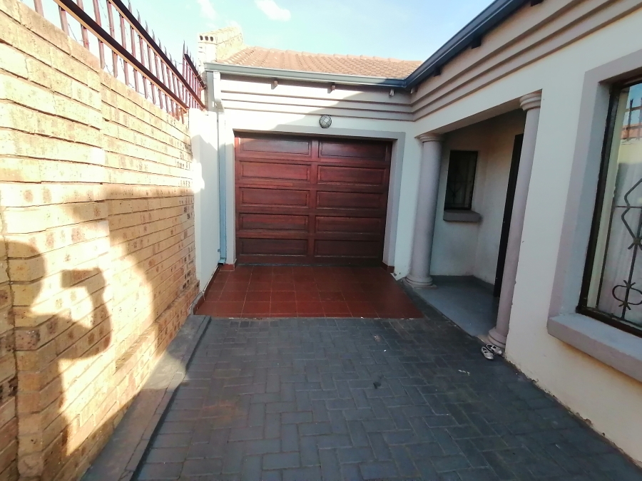 To Let 3 Bedroom Property for Rent in Pretoria West Gauteng