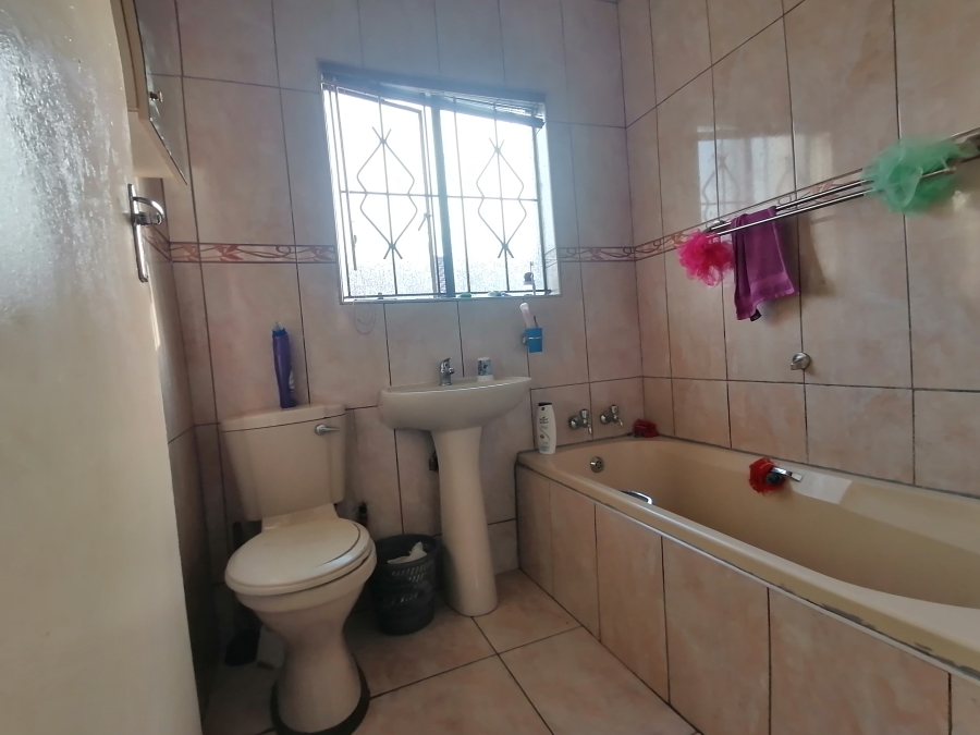 To Let 3 Bedroom Property for Rent in Pretoria West Gauteng