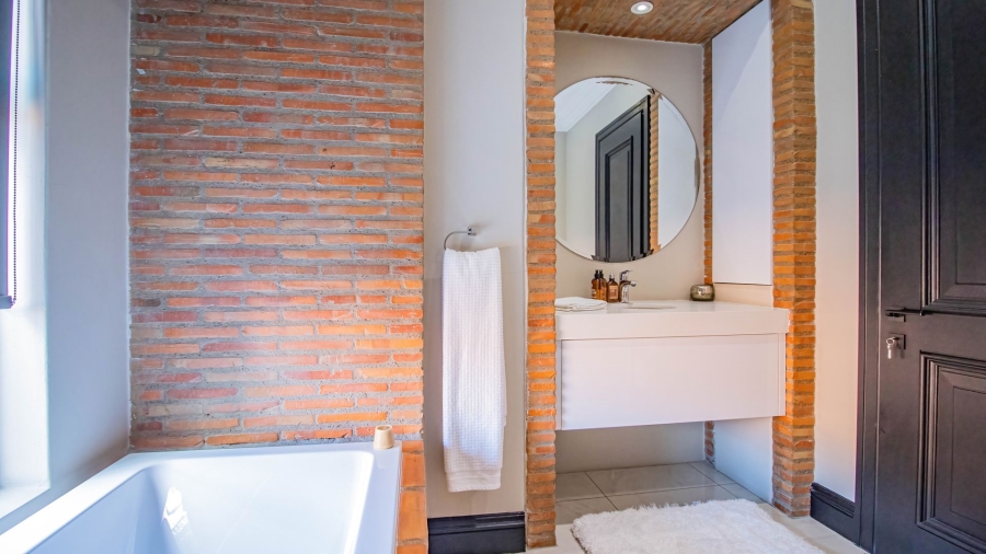 4 Bedroom Property for Sale in Bedfordview Gauteng