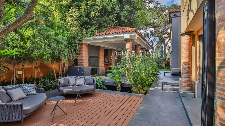 4 Bedroom Property for Sale in Bedfordview Gauteng