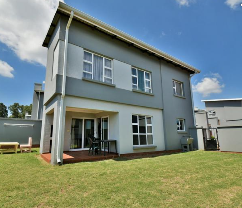 3 Bedroom Property for Sale in Eye of Africa Gauteng