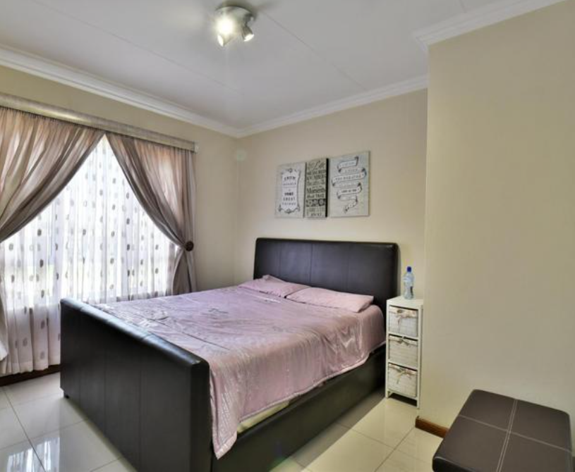 3 Bedroom Property for Sale in Eye of Africa Gauteng