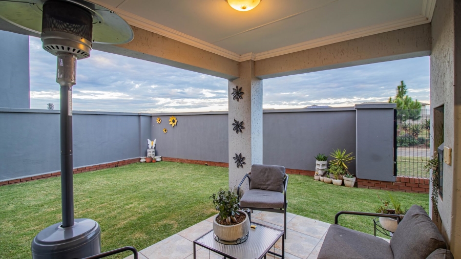 3 Bedroom Property for Sale in Eye of Africa Gauteng