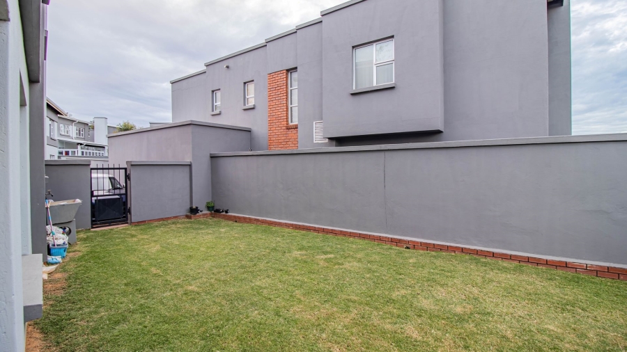 3 Bedroom Property for Sale in Eye of Africa Gauteng