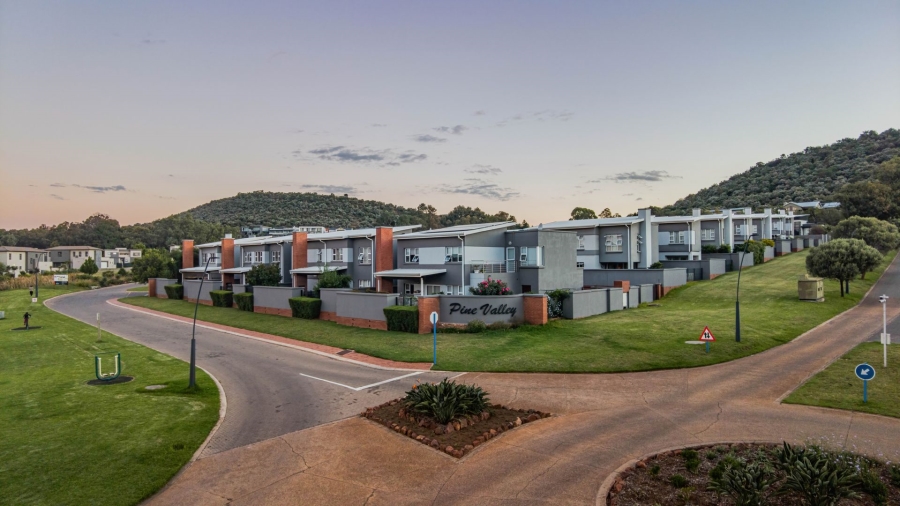 3 Bedroom Property for Sale in Eye of Africa Gauteng