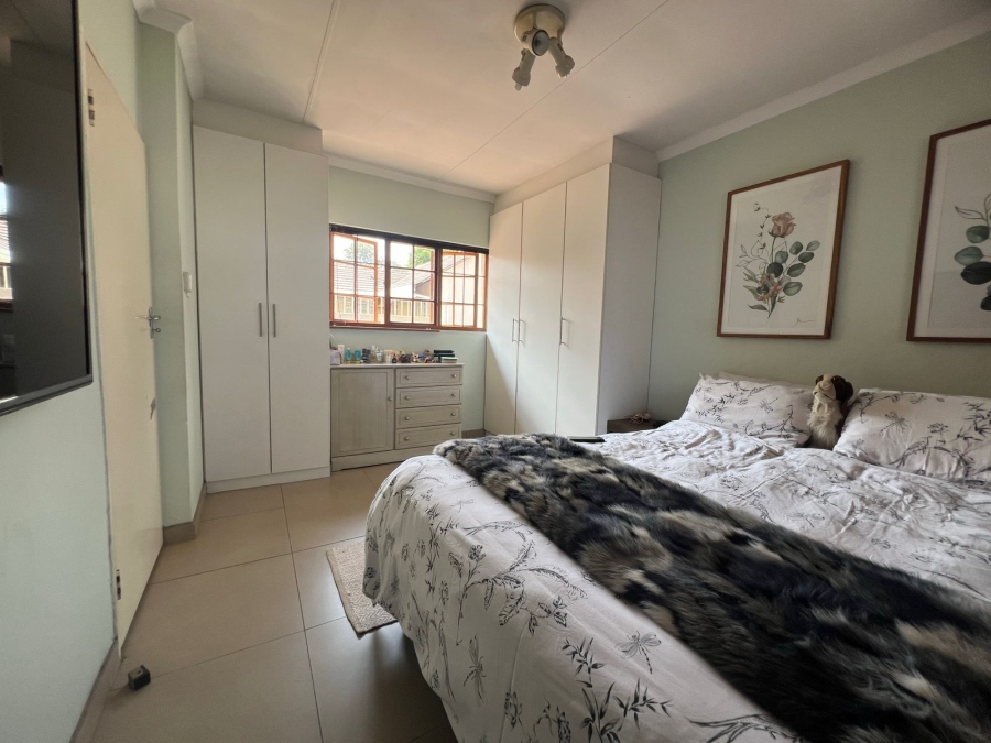 To Let 3 Bedroom Property for Rent in Beverley Gardens Gauteng