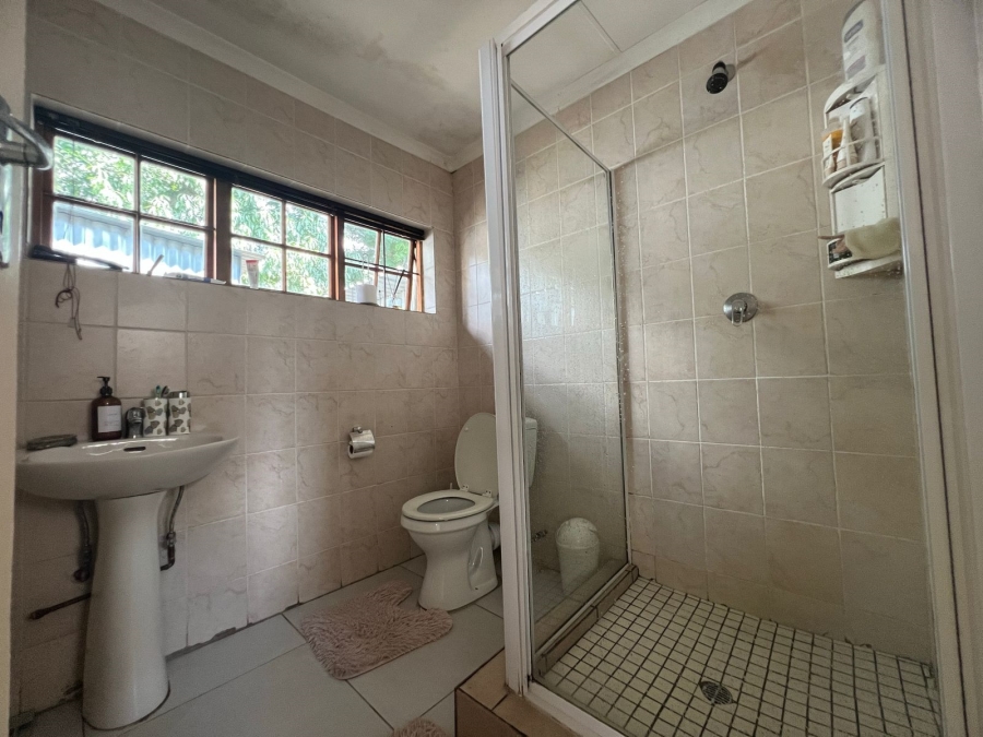 To Let 3 Bedroom Property for Rent in Beverley Gardens Gauteng