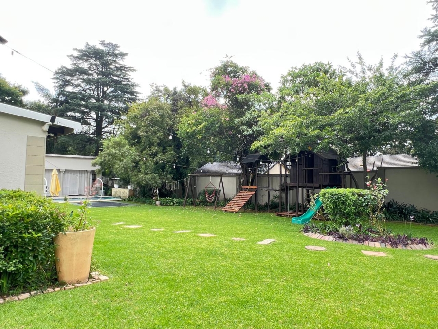To Let 3 Bedroom Property for Rent in Beverley Gardens Gauteng