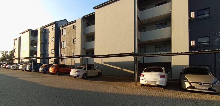 2 Bedroom Property for Sale in Glen Austin Gauteng