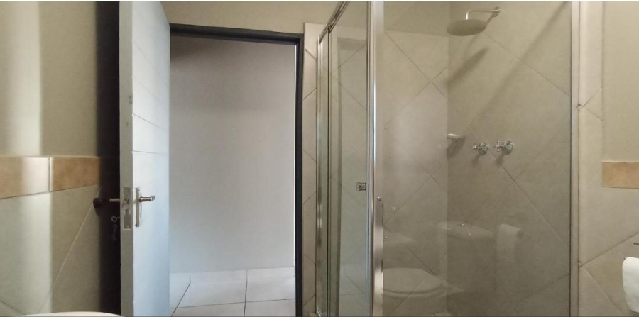 2 Bedroom Property for Sale in Glen Austin Gauteng