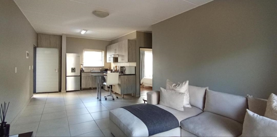 2 Bedroom Property for Sale in Glen Austin Gauteng
