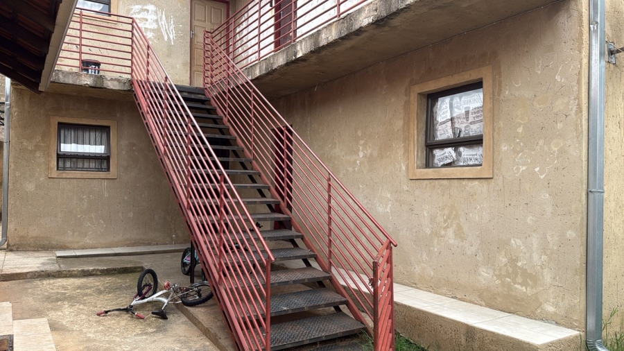 2 Bedroom Property for Sale in Cosmo City Gauteng