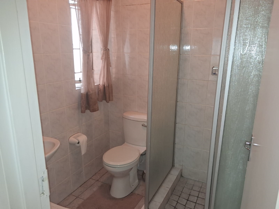 3 Bedroom Property for Sale in Wilgeheuwel Gauteng
