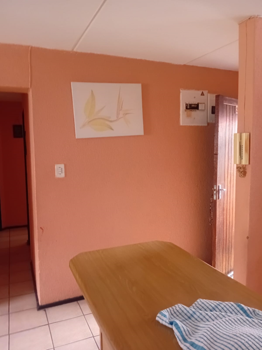 2 Bedroom Property for Sale in Burgershoop Gauteng