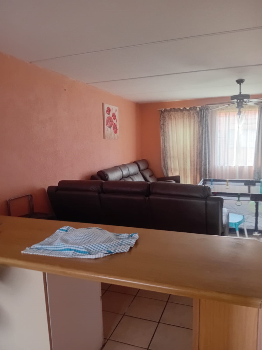 2 Bedroom Property for Sale in Burgershoop Gauteng