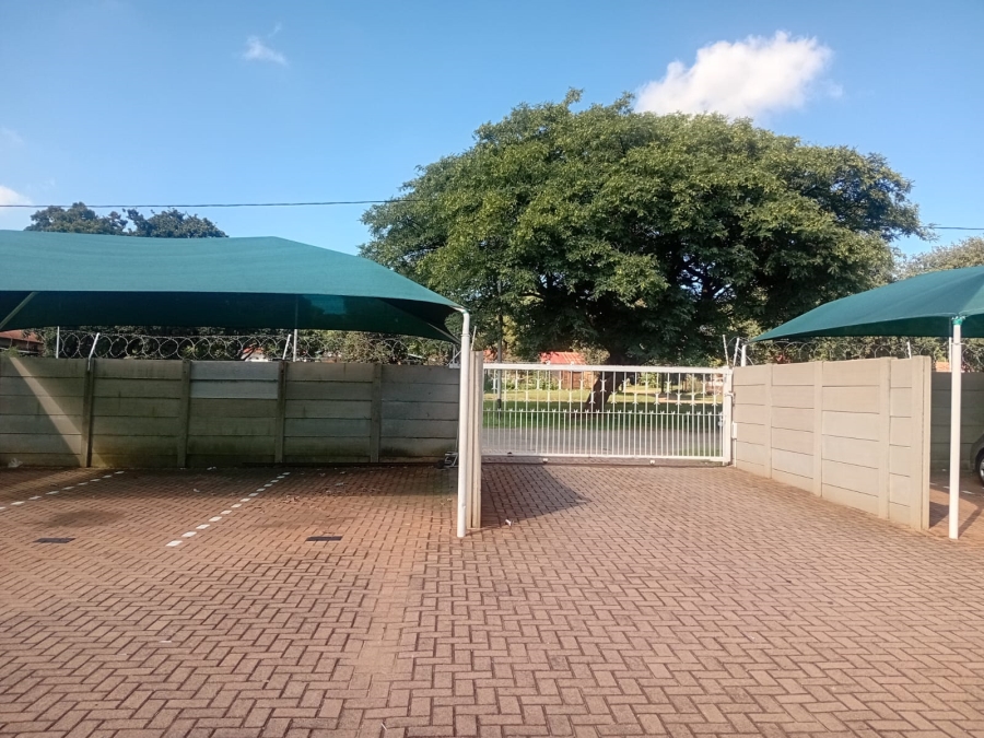2 Bedroom Property for Sale in Burgershoop Gauteng
